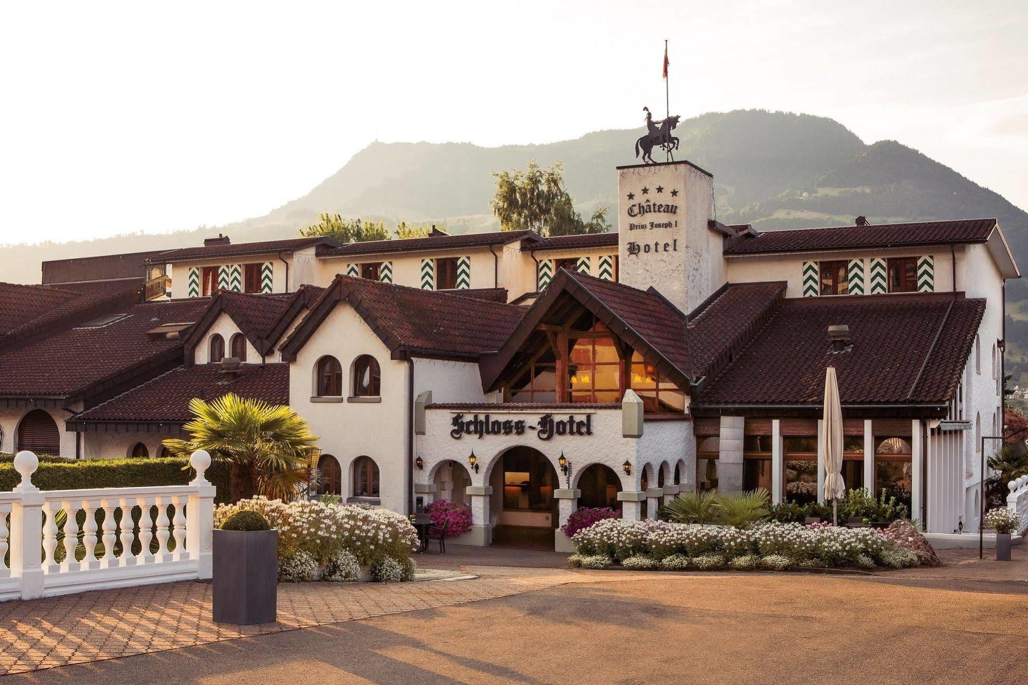 Swiss-Chalet Merlischachen - Romantik Schloss-Hotel Am See Küssnacht 외부 사진